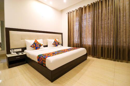 FabHotel Oyster Villa