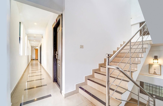 Fabhotel Qube