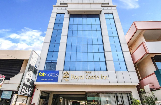 FabHotel Royal Castle Gandhipuram