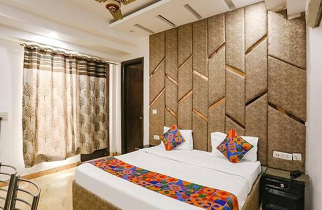 FabHotel Royal Mirage I