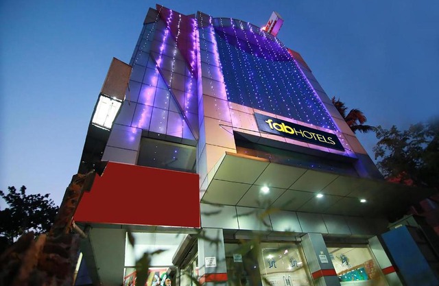 FabHotel Star