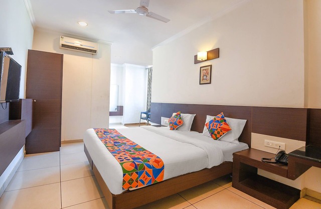 FabHotel White Clouds