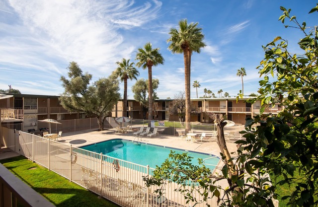 Fabulous Condo in the heart of Arcadia Lite - Walk to amazing restaurants
