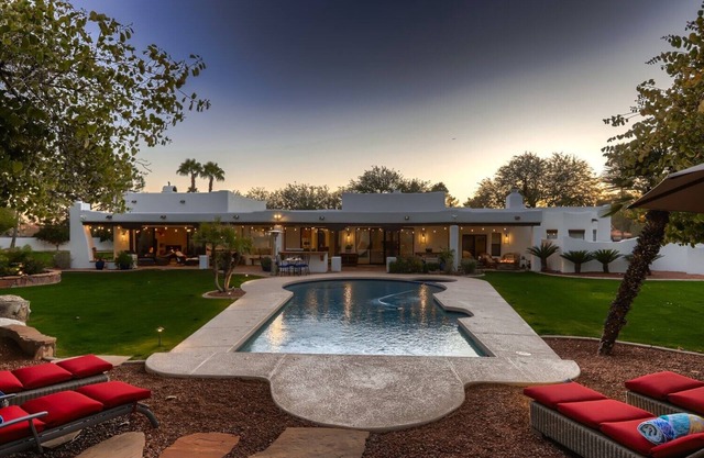 Fabulous Vacation Oasis, with an amazing pool, spa and a grand backyard to play!