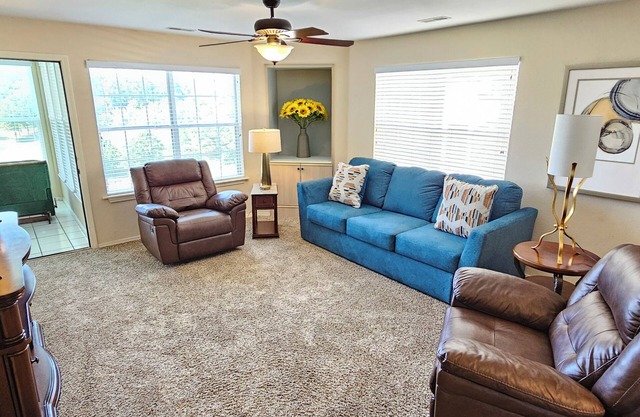 Fairways Paradise Walk-in Suite at the Fairways at Thousand Hills! Great Rates!