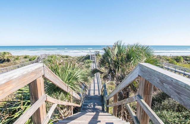 Fall discounts/Steps to Beach, Pool, Dock/Renovated/Beach Supplies/St.Augustine