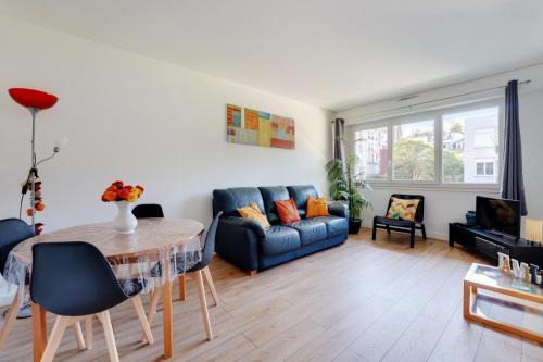 Familial Spacieux 2ch avec Parking Prive Sup