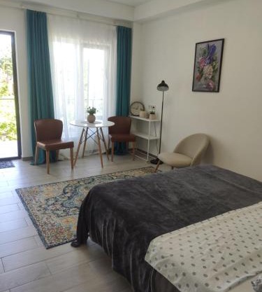 Family Нotel Banuri