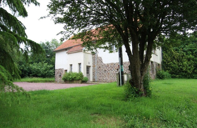 Family and Pet-Friendly Home with Garden, Ping-Pong, and BBQ