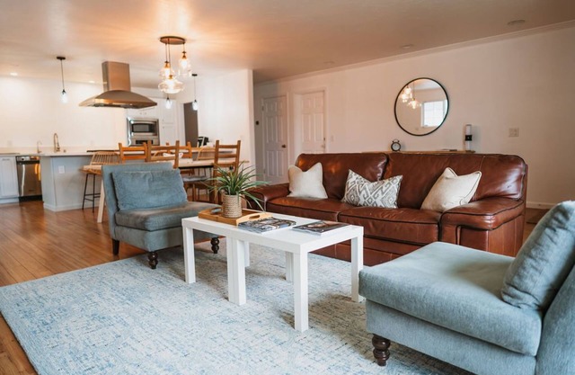 Family Friendly Home Near Beach