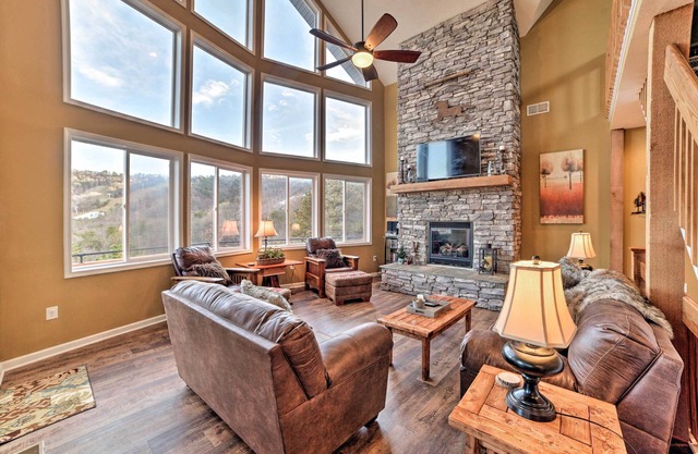 Family-Friendly Massanutten Home w/Slope Views!