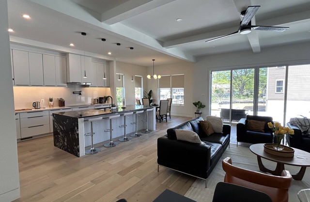 Family Friendly, Minimalist, Modern Home in the Heart of Fairfax!