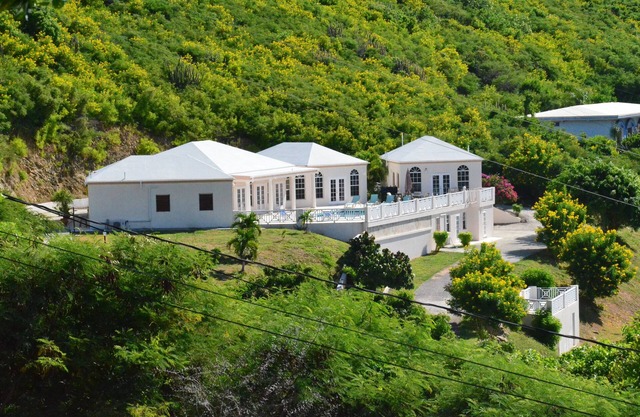 Family Friendly Private Villa,Caribbean Sea & Mountain Views With Pool