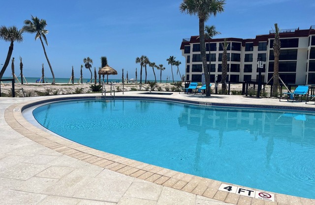 Family Friendly Resort, Pool, Beach, Gulf, Tennis