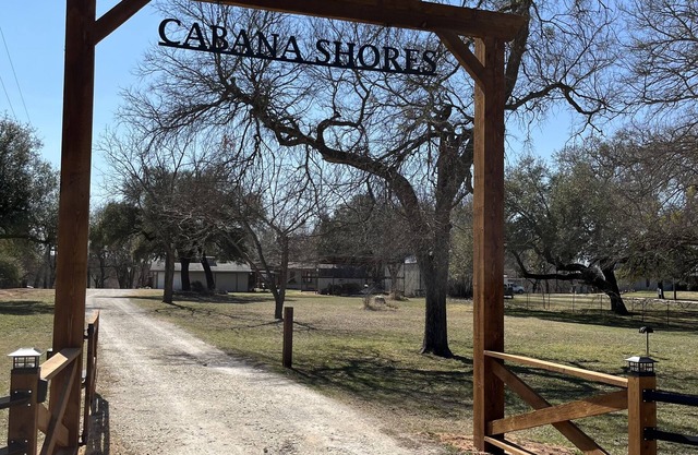 Family/Friends Getaway On The Brazos River