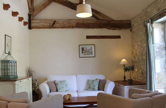 Family Holiday Hamlet - Heated Pools, Golf, Tennis, Creche, 10 mins to beach!
