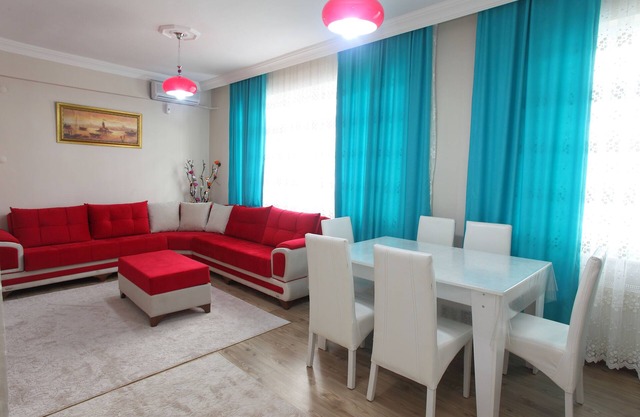 Family HOME in the BlueMosq area!