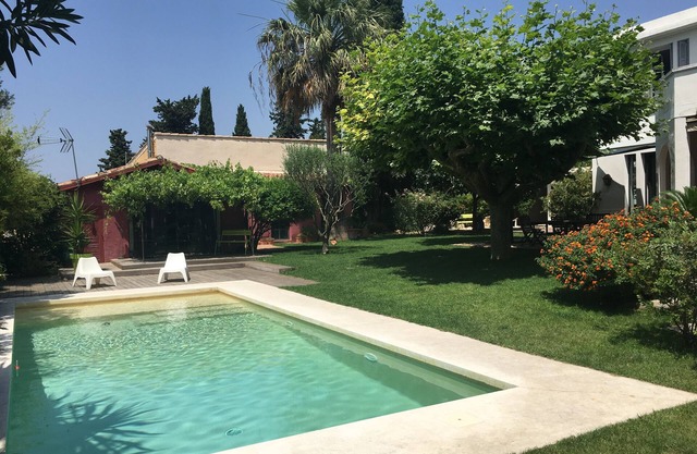 Family home with separate studio, Marseille 230 m2