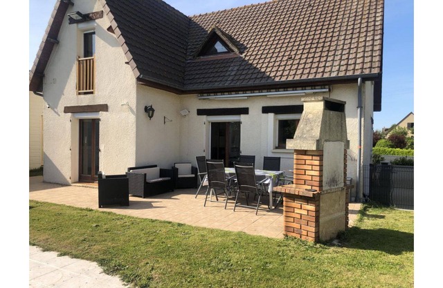 FAMILY HOUSE