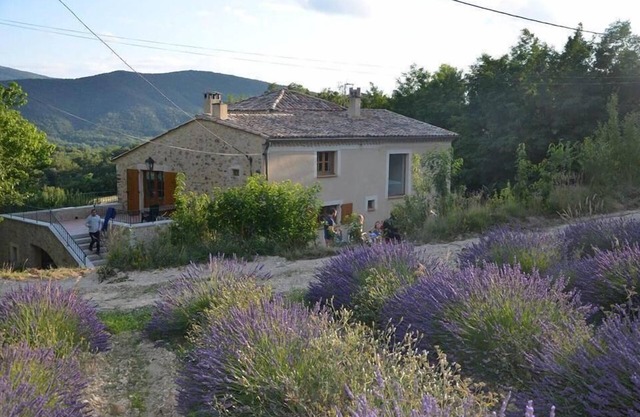Family house in Dieulefit with swimming pool - 8 people