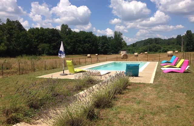 Family house in the heart of black Périgord