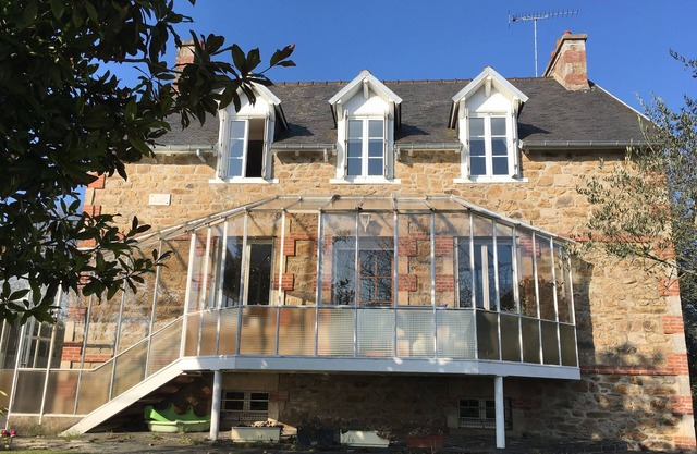 Family house with large garden, near sea and beaches