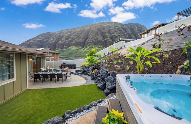 Family Oceanview Oasis, Hot Tub, 5min to beach