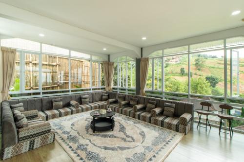 Family Only Spacious Hill View Villa - De Reiz Zakir Syariah 5BR