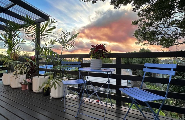 Family Retreat &Spacious - Castor Bay Housenn