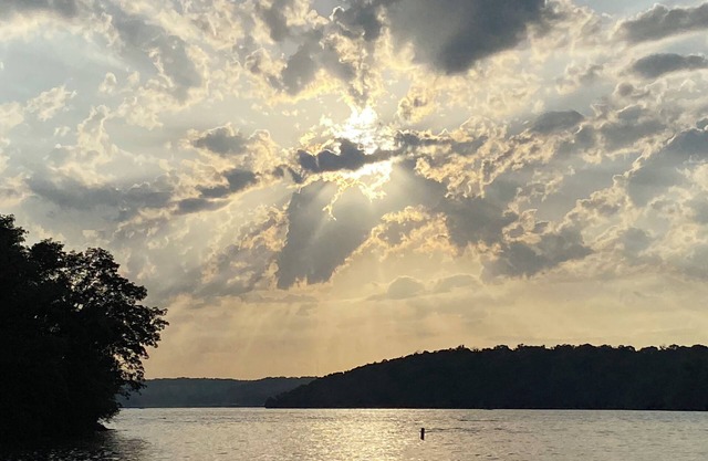 Family reunion at Lake of the Ozarks n Eagle Point 🦅 Rocky Mount Missouri