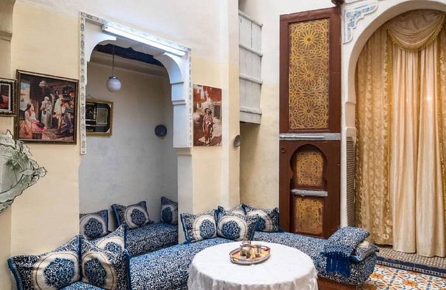 Family Room for 4 peoples Sunny Riad Inside Medina Fes El Bali