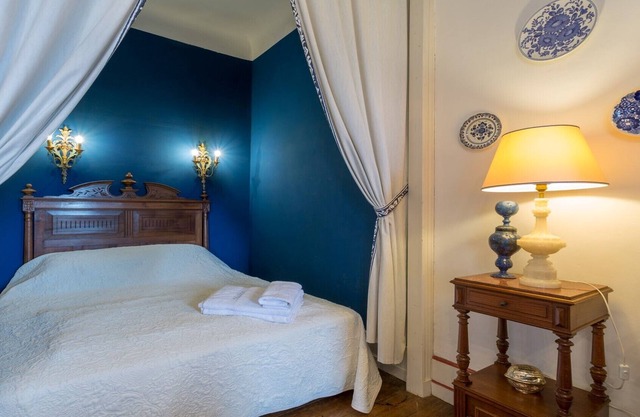 Family suites at Château d'Estrac: Madiran and Jurançon