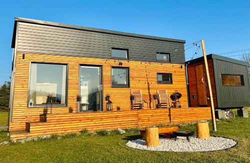FamilyTinyHouse