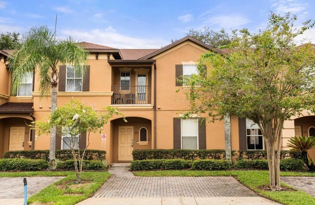 Fantastic 3 Bed Townhome at Regal Palms Resort-221TLS