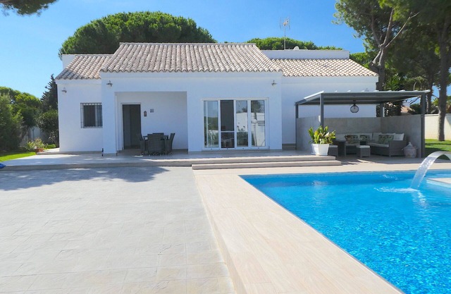 Fantastic villa with private swimming pool in Mayorazgo near Conil.