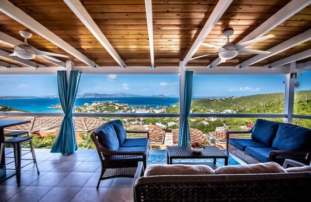 Fantastic Penthouse at Sunset Serenade Suites