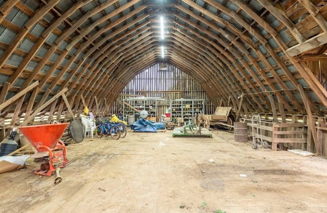 Farm Stay w/pool - 15 Mins to Chattanooga- Tiny 2