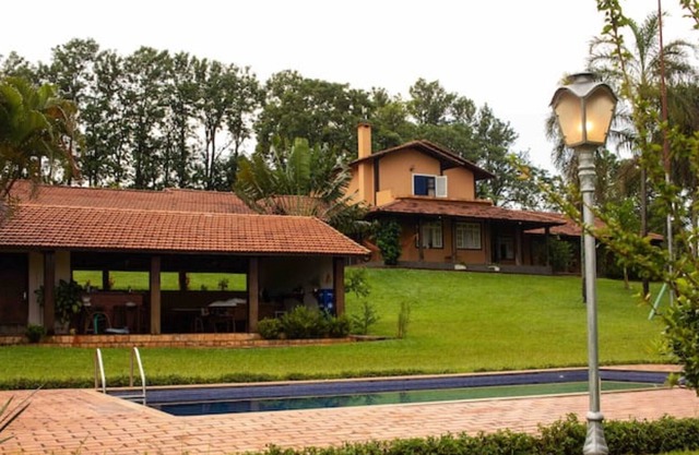 Fazenda Sto Antônio-piscina, Quadra, Parque