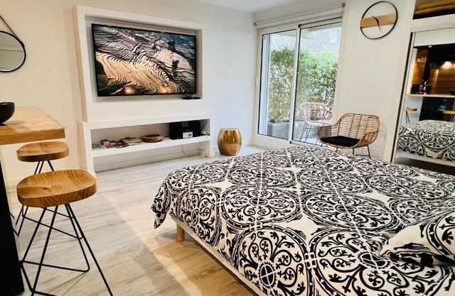 Feel@Home Nemausus « Le 42 »