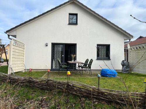 Ferienhaus mit 3 Schlafzimmer in Ostseenähe OVS 112 NEU