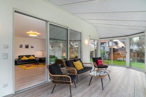 Ferienwohnung am Enzufer mit Wintergarten Bad Wildbad im Schwarzwald