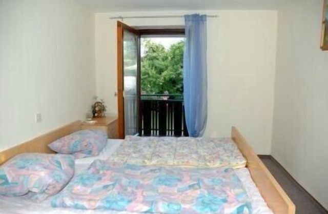 Ferienwohnung im Obergeschoss 2-6 Pers. mit Balkon 3 Schlafzimmer