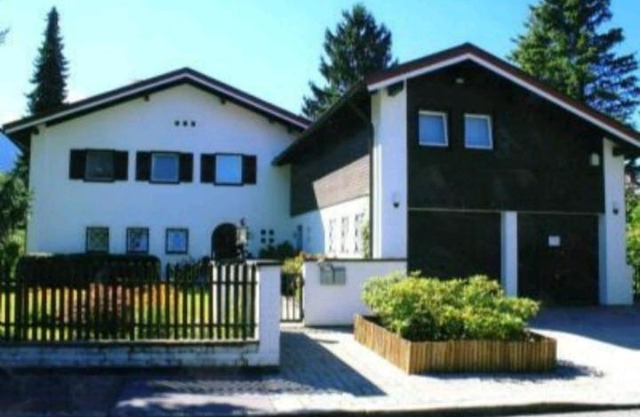 Ferienwohnungen Sernatinger