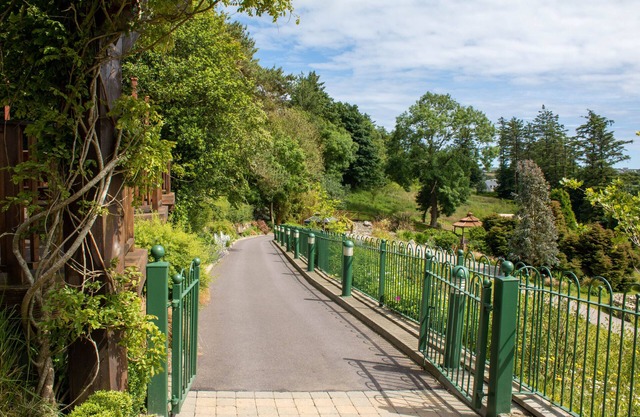 Fernhill House Hotel & Gardens