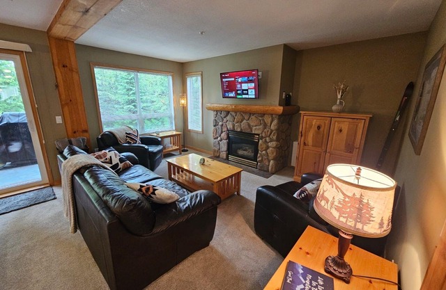 Fernie Alpine Escape w/Private Hot Tub