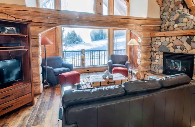 Fernie - Snow Creek Cabin #501