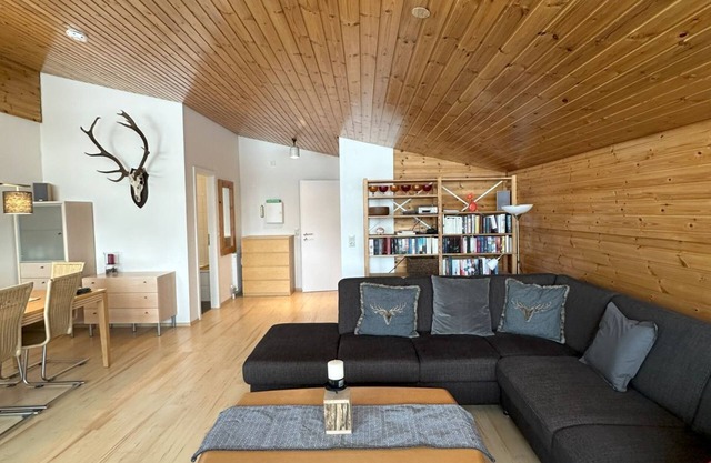 FeWo Rothirsch - vacation enjoyment times two with its own style (with pool)
