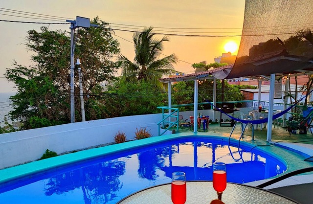 Fifth Hill. Ideal house for large families, with private pool.