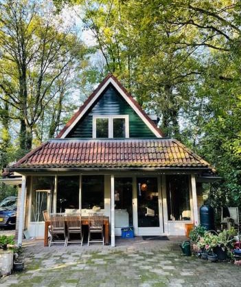 Fijn vakantiehuis op de golfbaan met eigen sauna!