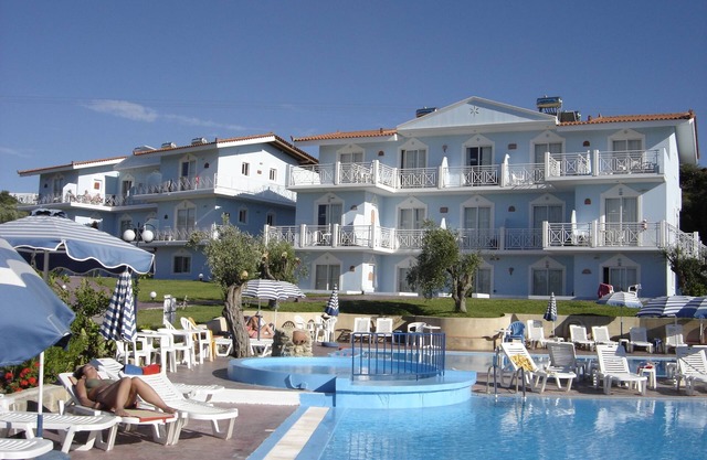 Filoxenia Hotel Apartments